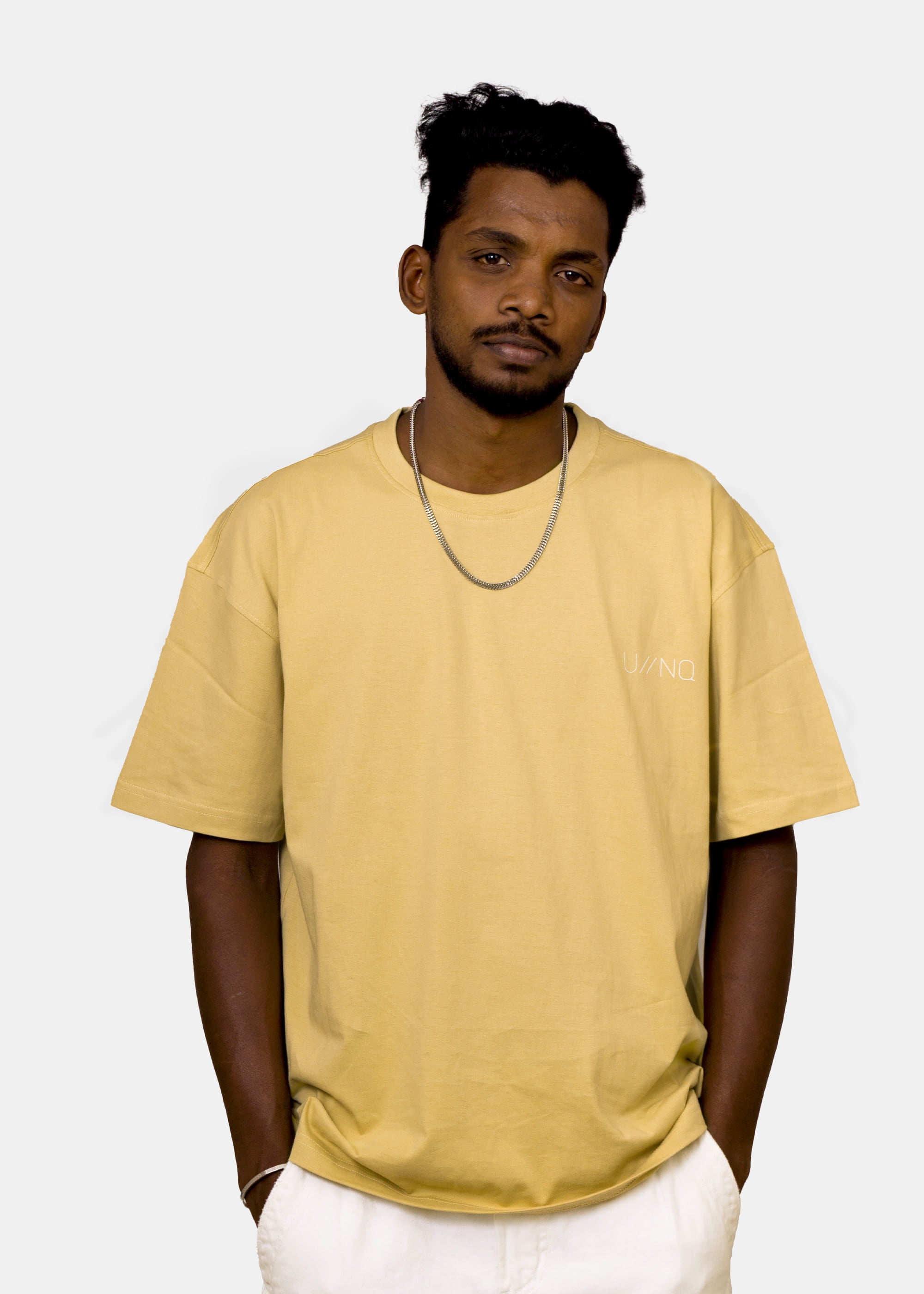 Oversized Fit T-Shirt (UNQ)